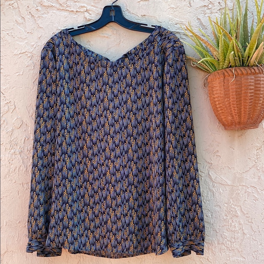 LOFT Blue Long Sleeved Blouse with Geometric Pattern Blouse BNWOT